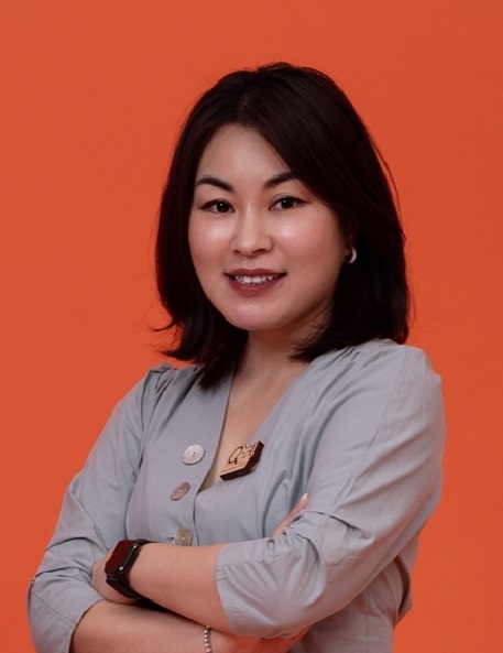 Ivy Wang <br><b>WONG</b>